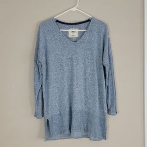 Cupio blue sweater size medium